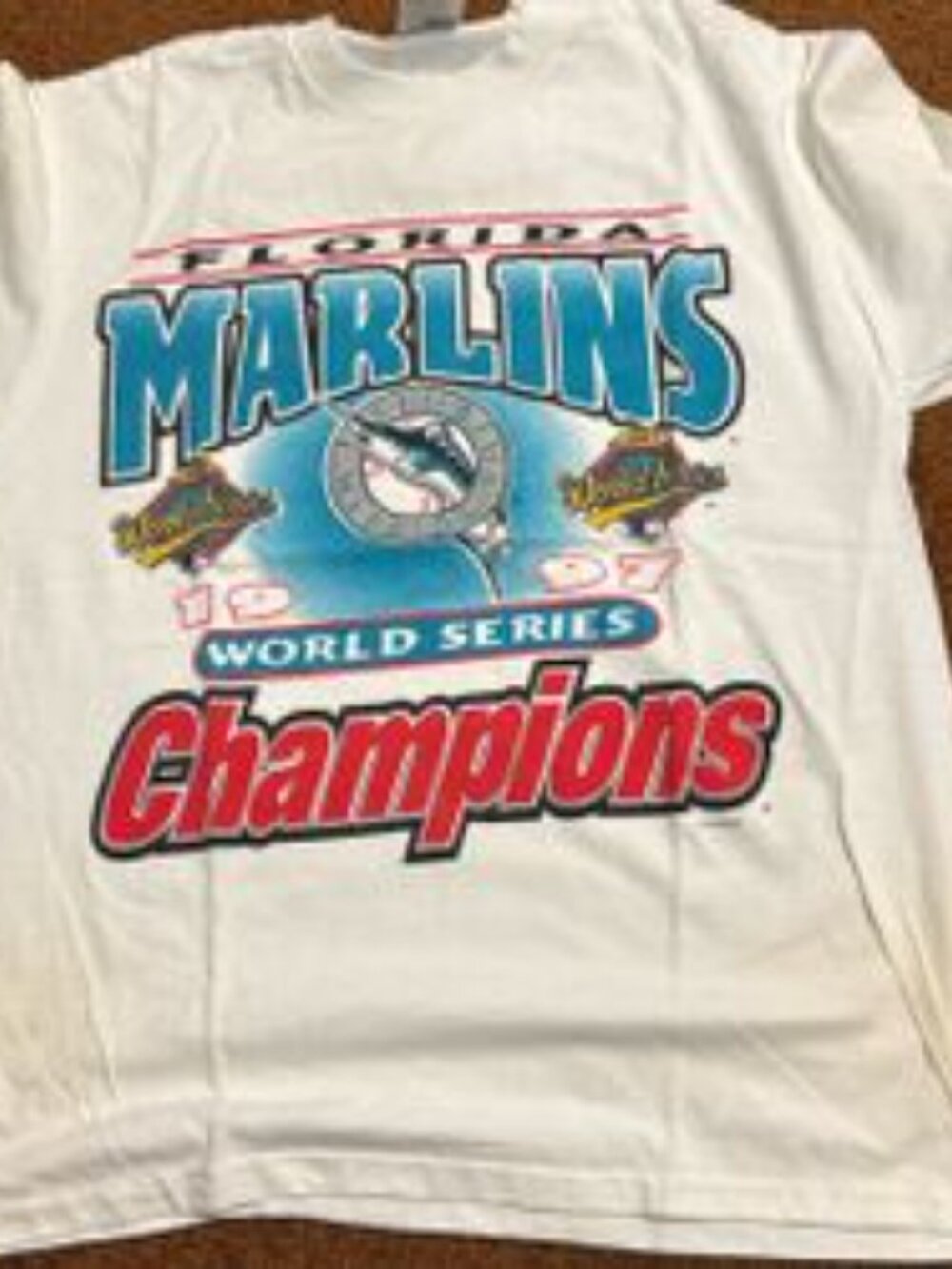 vintage 1997 Florida Marlins World Series Champions T-shirt.